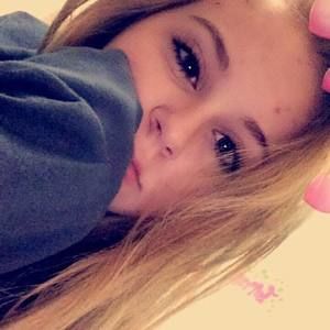 Meet your Posher, Nikki